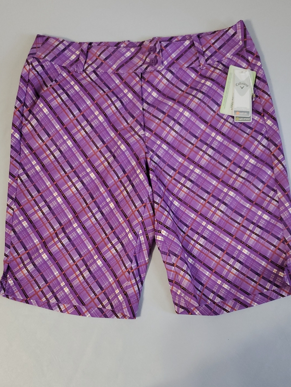 Callaway NWT Opti-dri Moisture Wicking UPF50 Purple Plaid Womens Golf Short Sz 6
